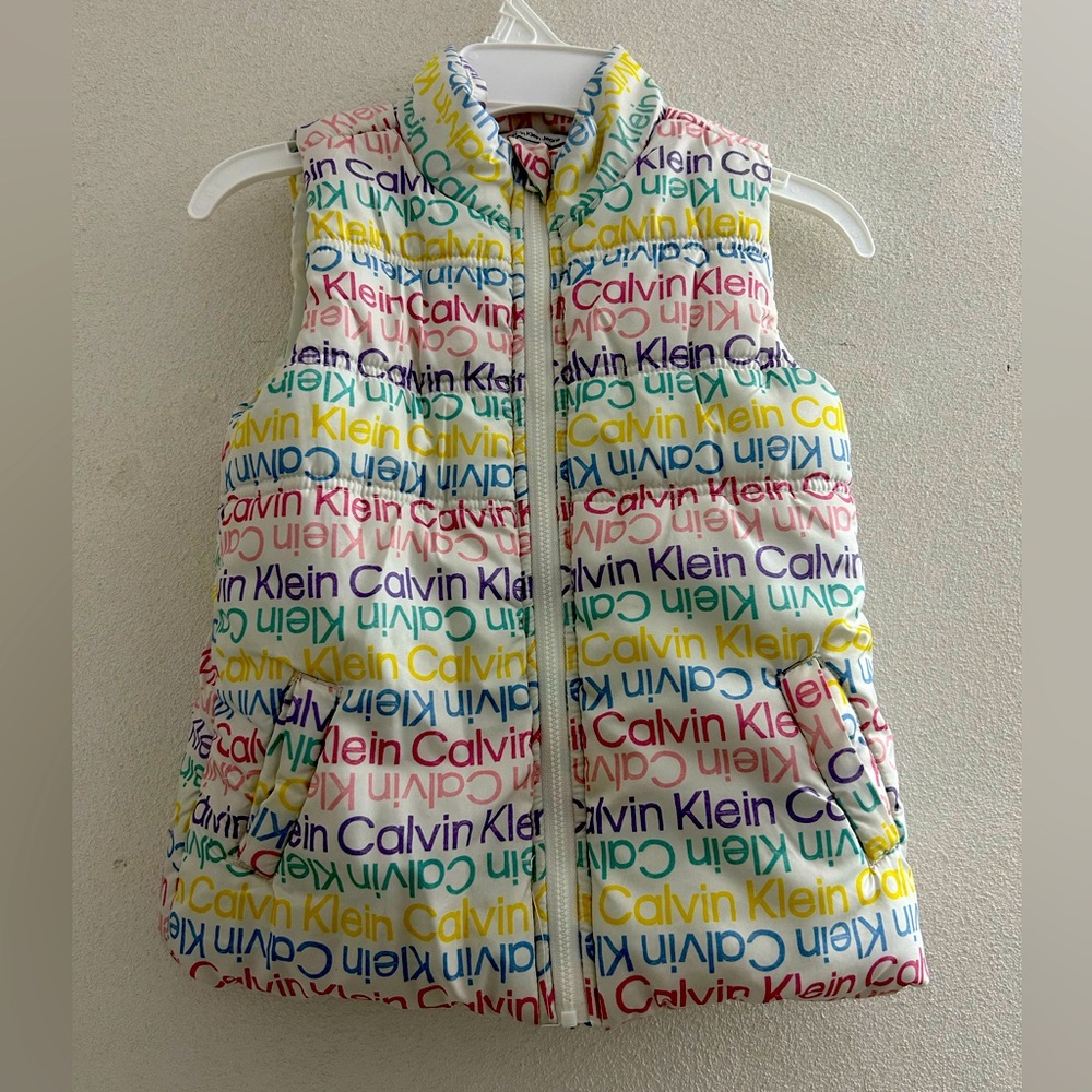 🦋 Calvin Klein Multicolor Logo Puffer Vest girls size 6